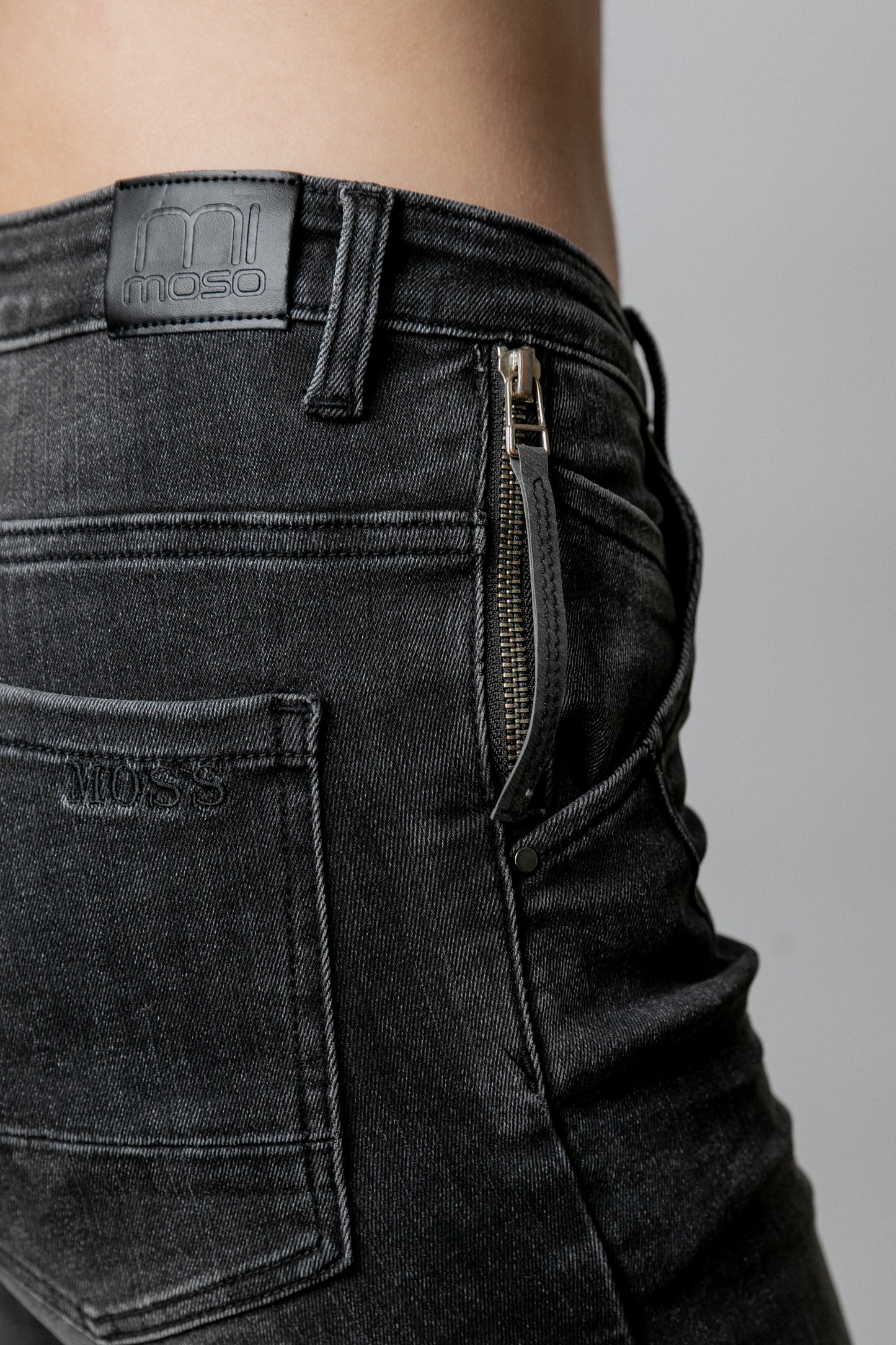 Mi Moso Saxon Jean - Charcoal