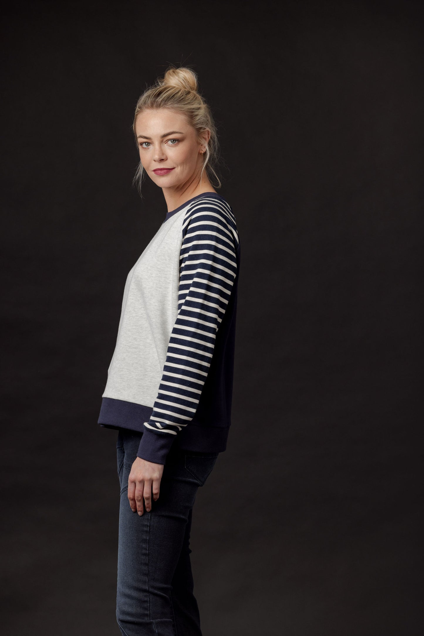 Mi Moso Maeve Sweat - Navy