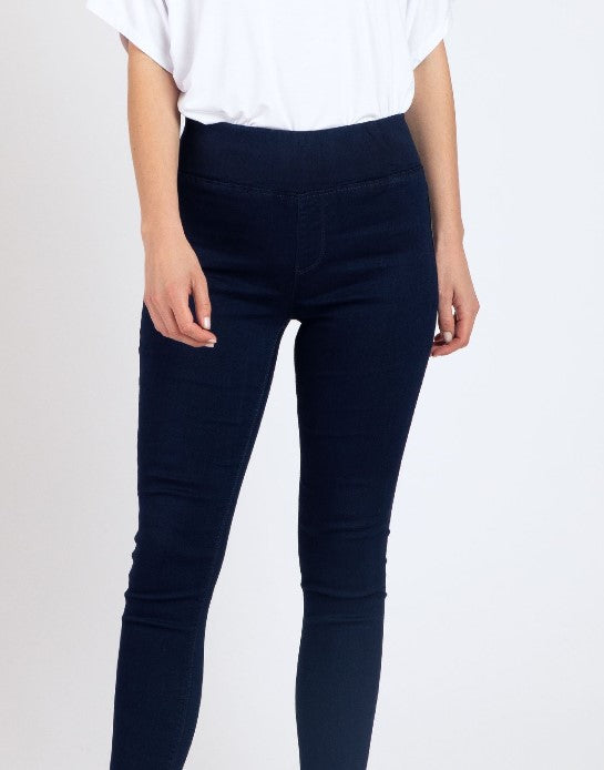 Betty Basics Miller Stretch Jean Dark Blue